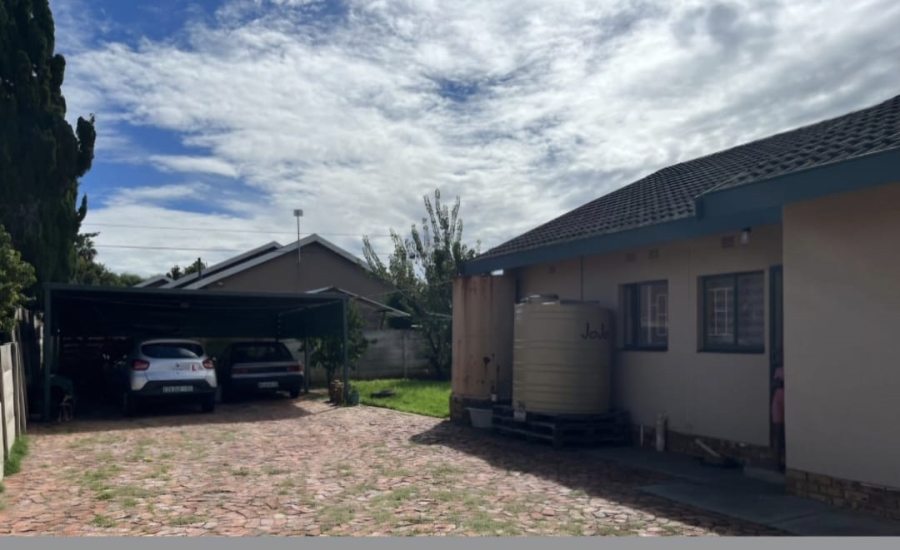 3 Bedroom Property for Sale in Riebeeckstad Free State
